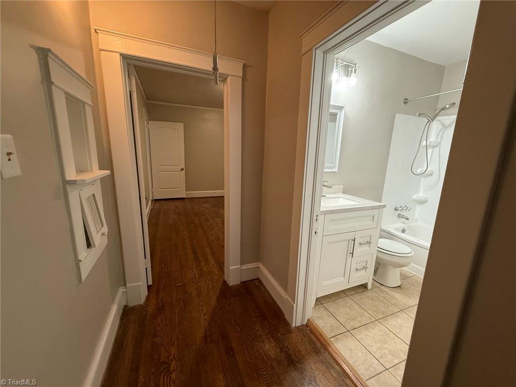 129 W Acadia Avenue Property Photo 12
