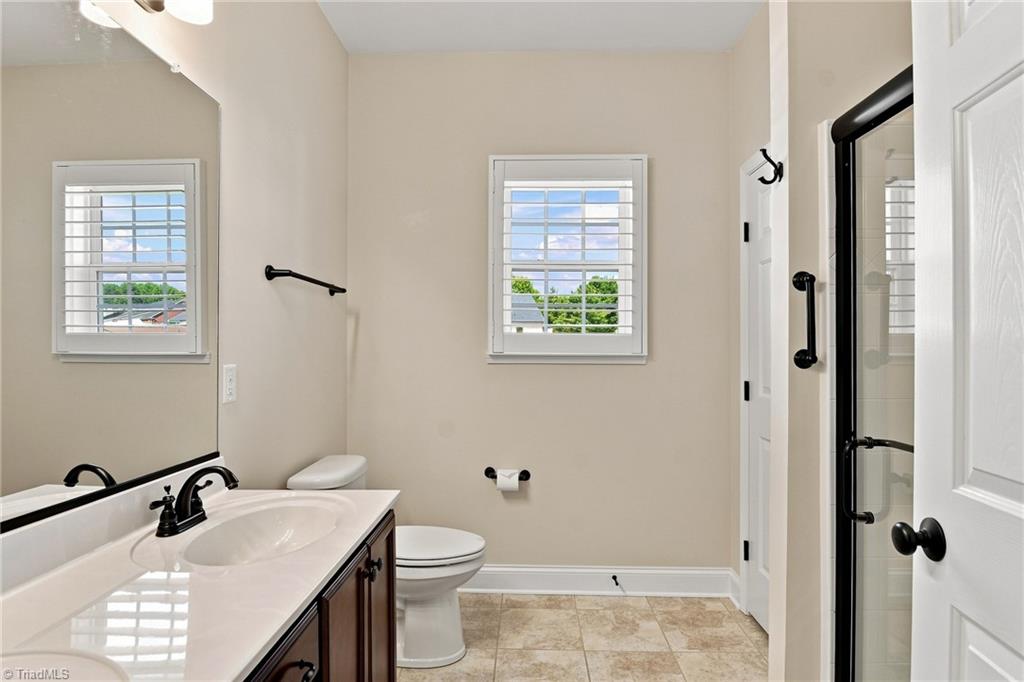 225 Collingswood Drive Property Photo 20