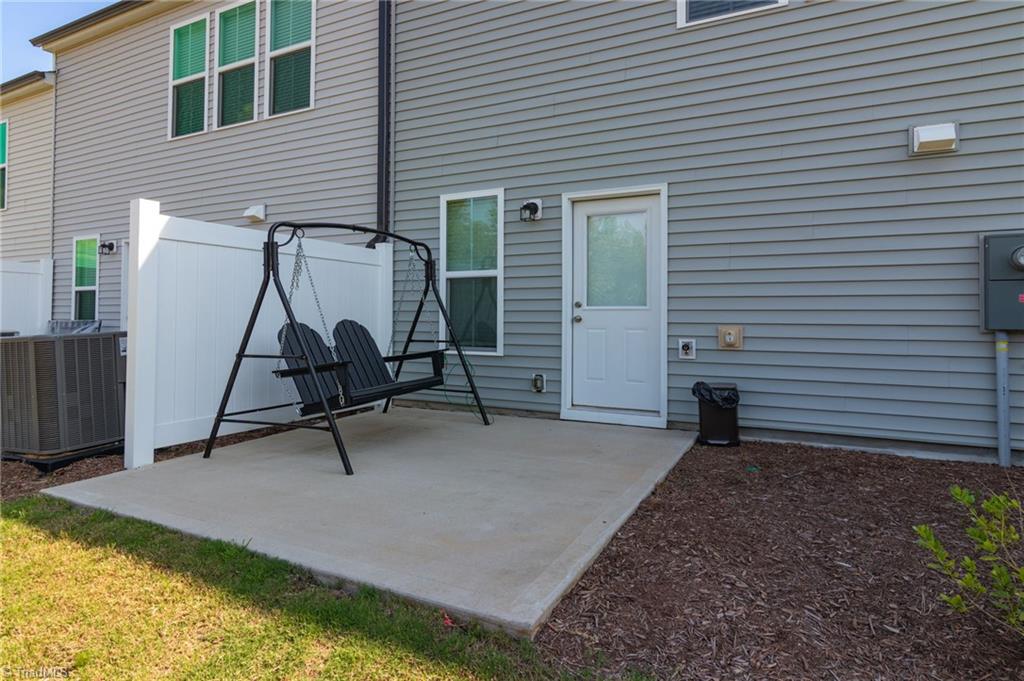 4020 Beckton Trail Property Photo 4