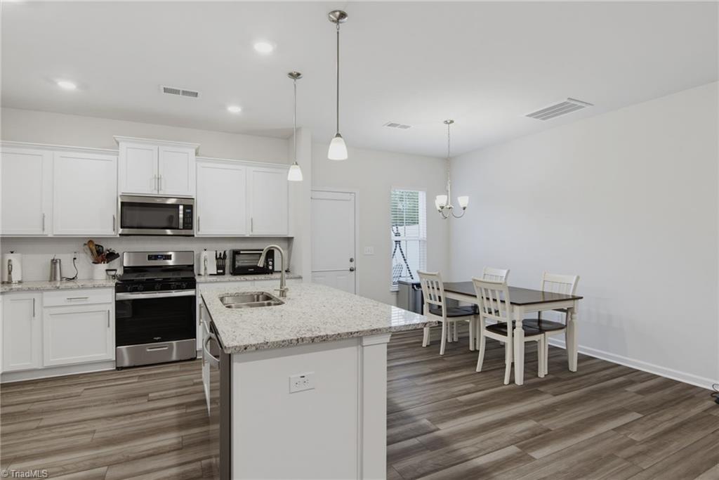 4020 Beckton Trail Property Photo 8