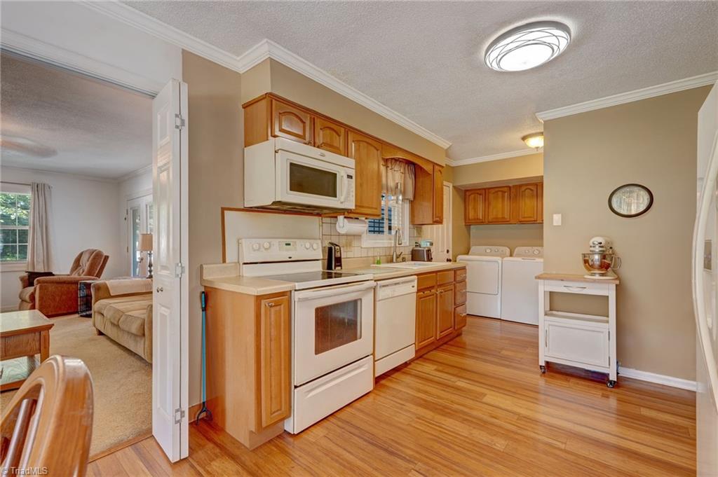 4906 Pheasant Drive Property Photo 10