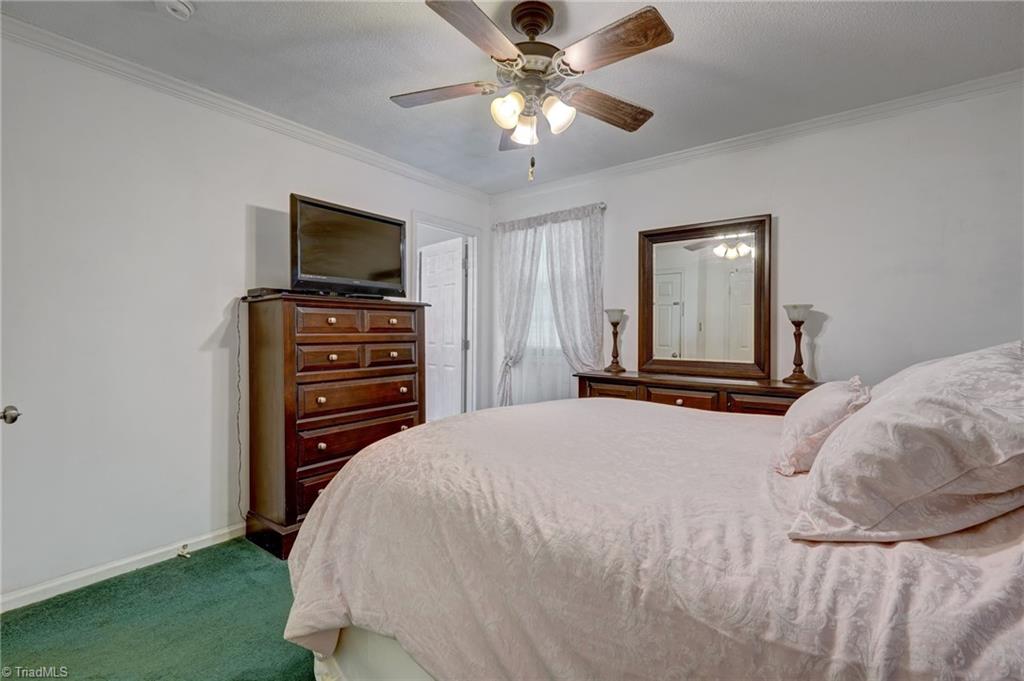 4906 Pheasant Drive Property Photo 17