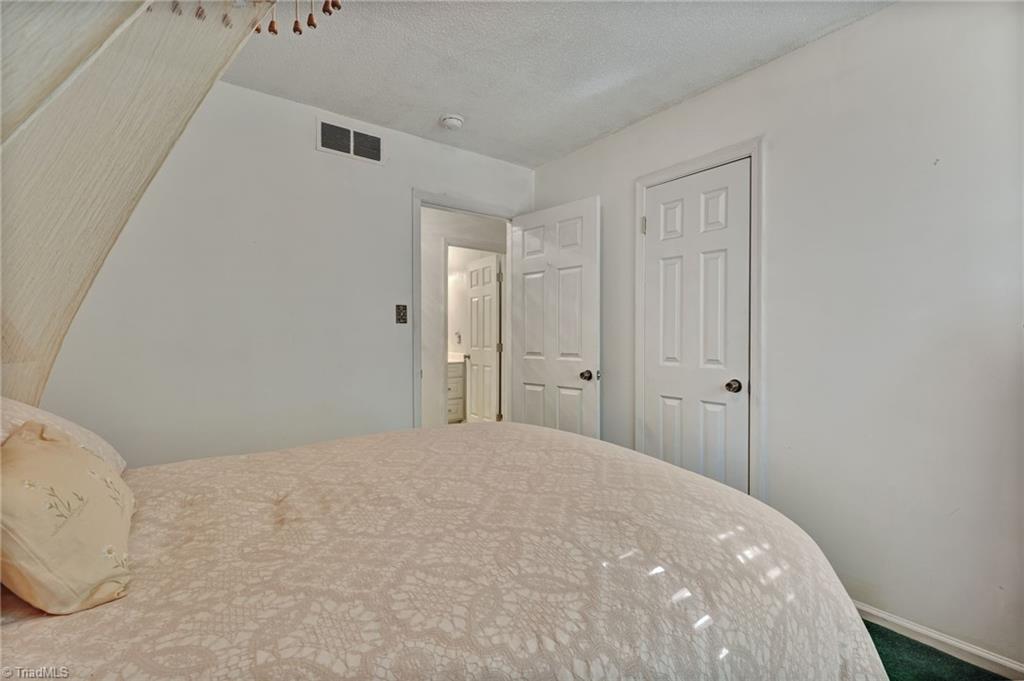 4906 Pheasant Drive Property Photo 22