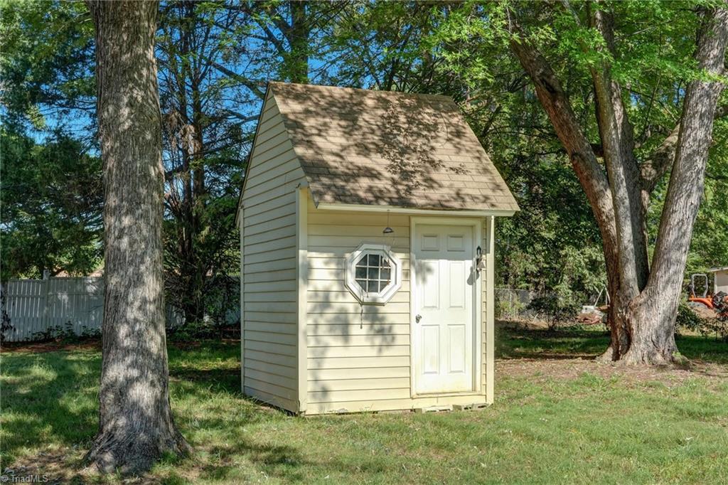 4906 Pheasant Drive Property Photo 28