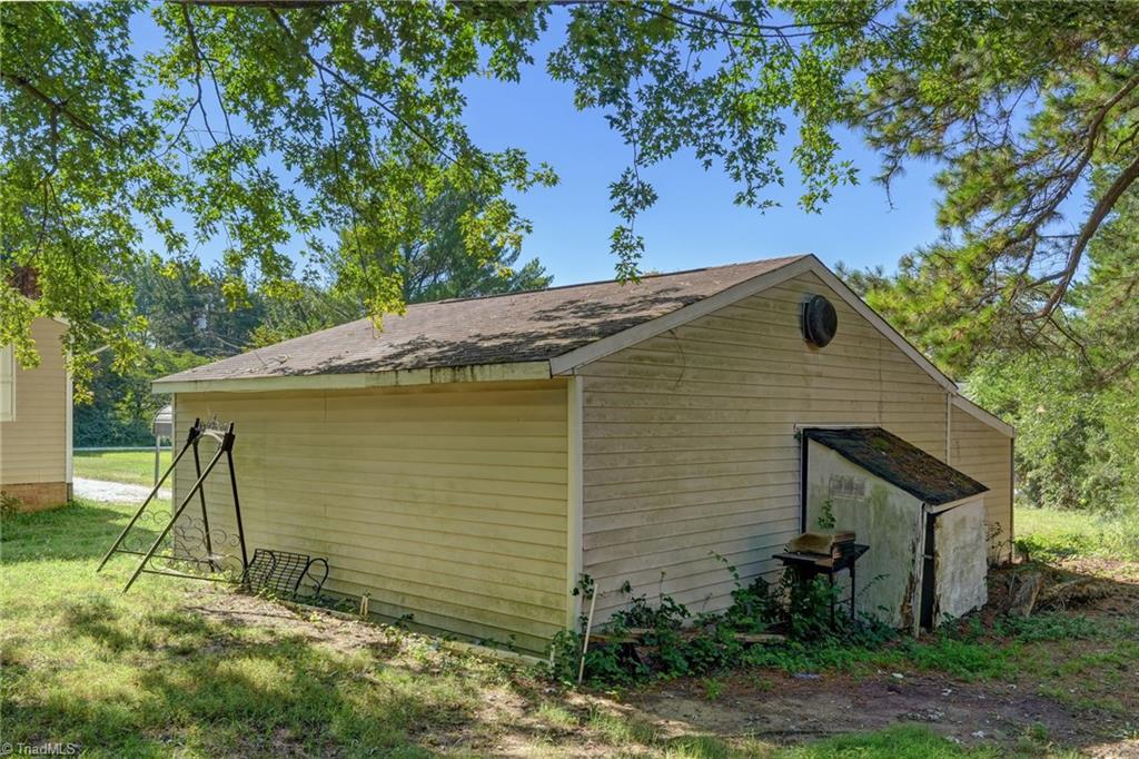 4906 Pheasant Drive Property Photo 32