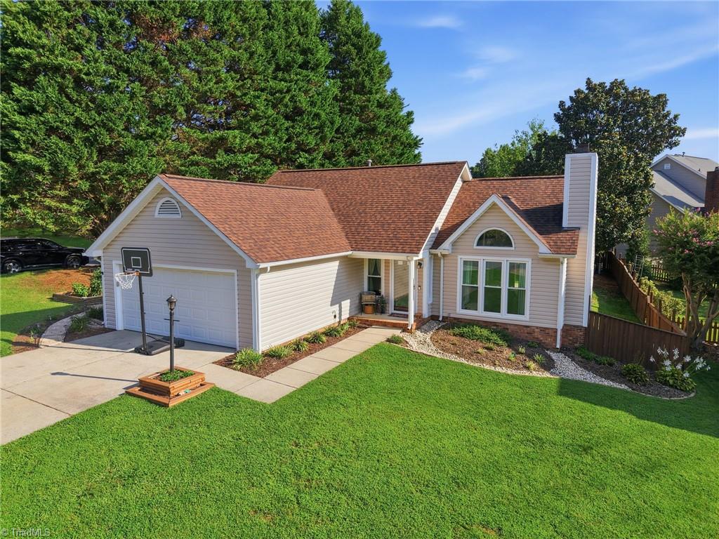 1 Ivy Ridge Court Property Photo 1