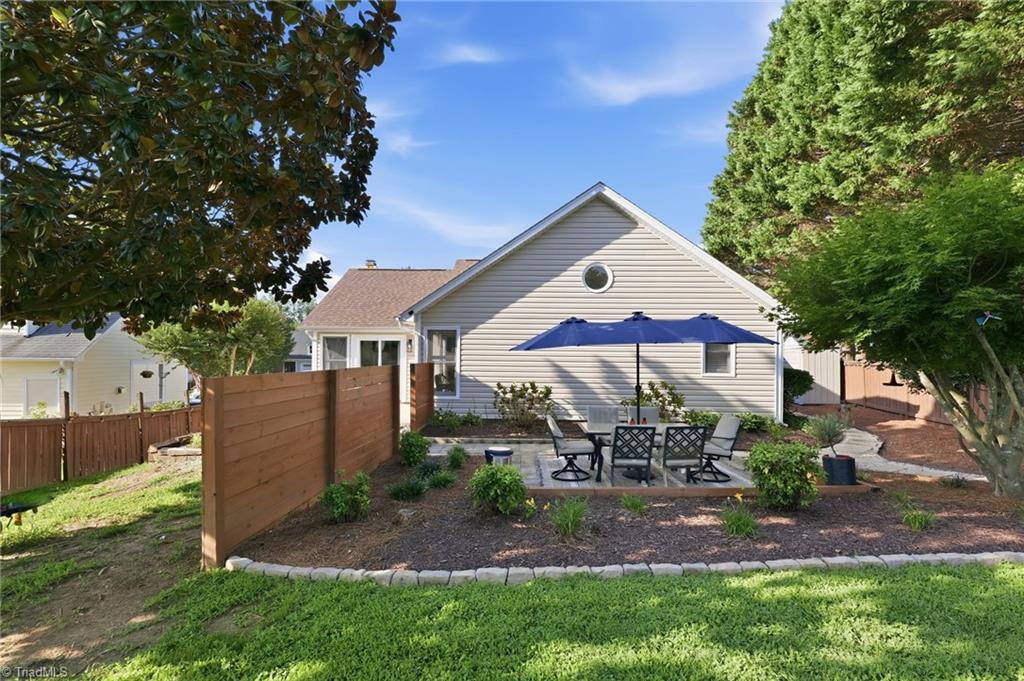 1 Ivy Ridge Court Property Photo 24