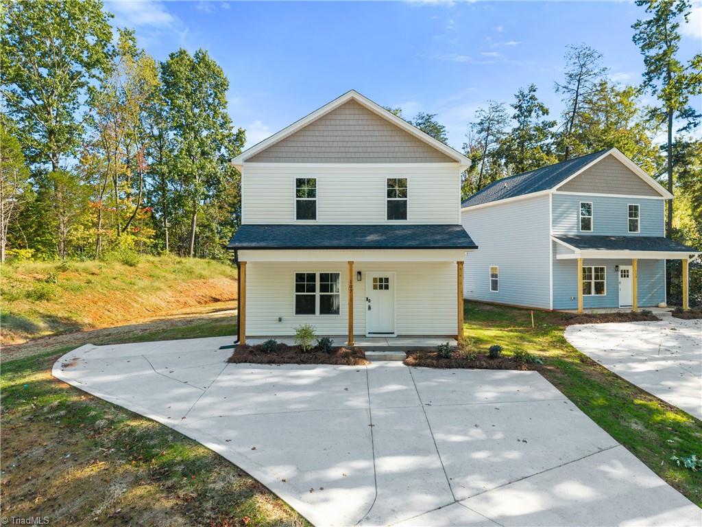 107 Barlow Circle