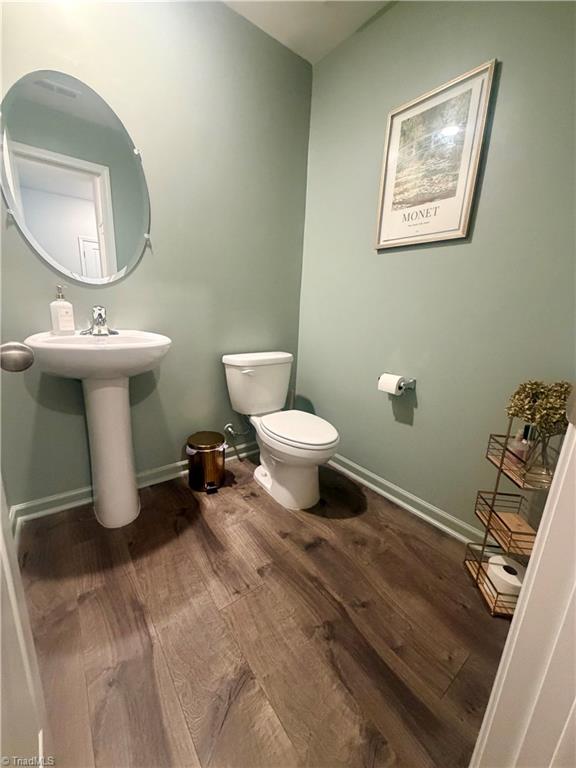 6947 Saddlebred Drive Property Photo 4