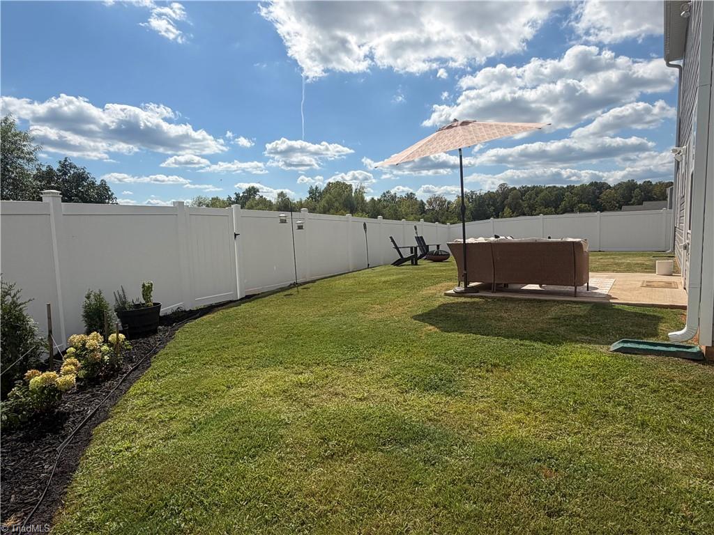 6947 Saddlebred Drive Property Photo 20