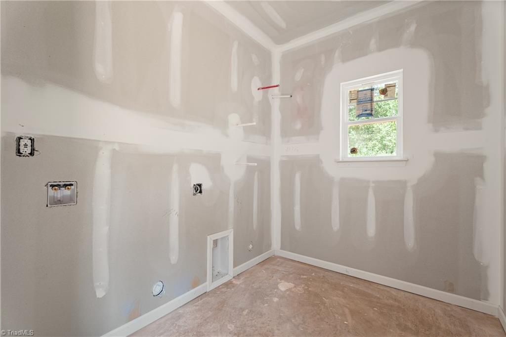 113 Barlow Circle Property Photo 11