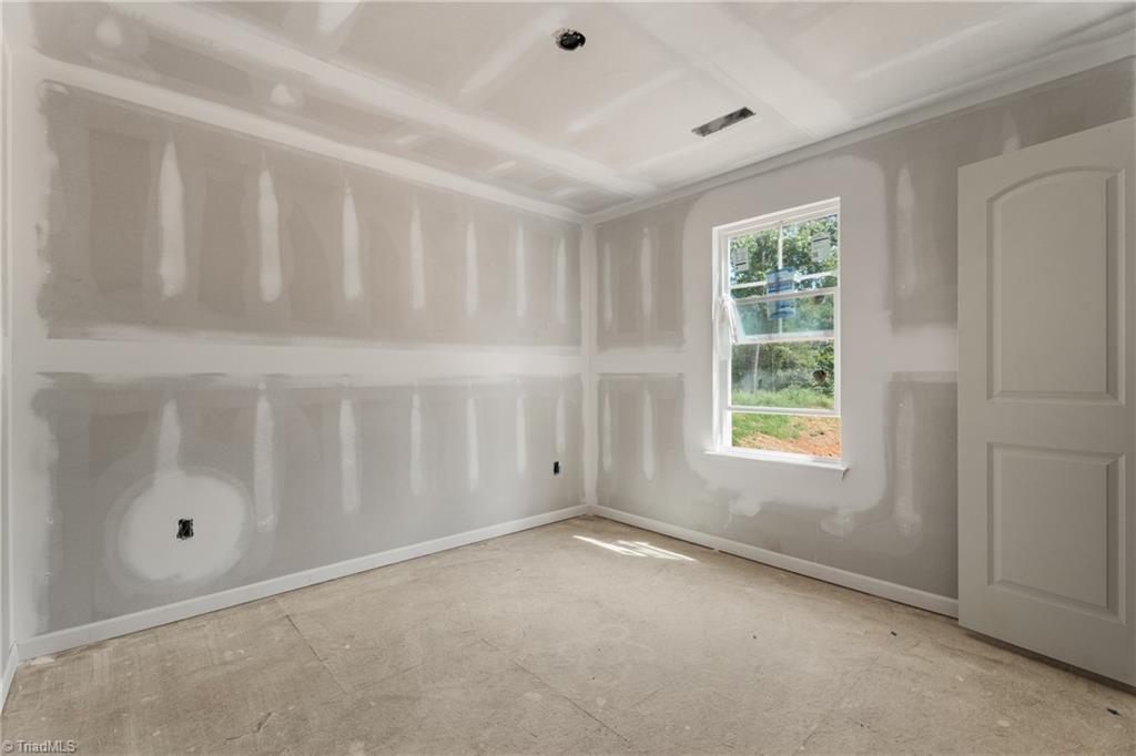 113 Barlow Circle Property Photo 16