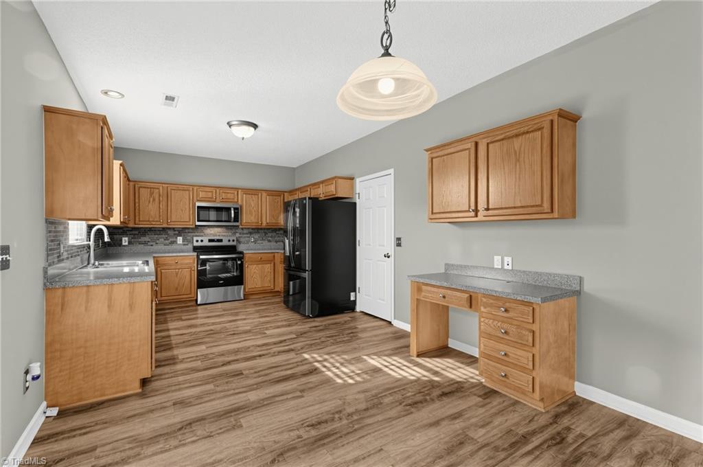 3562 Running Cedar Trail Property Photo 7