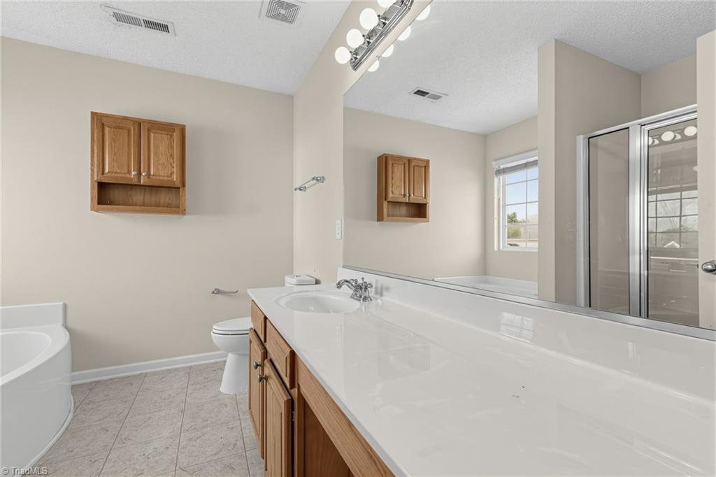 3562 Running Cedar Trail Property Photo 11