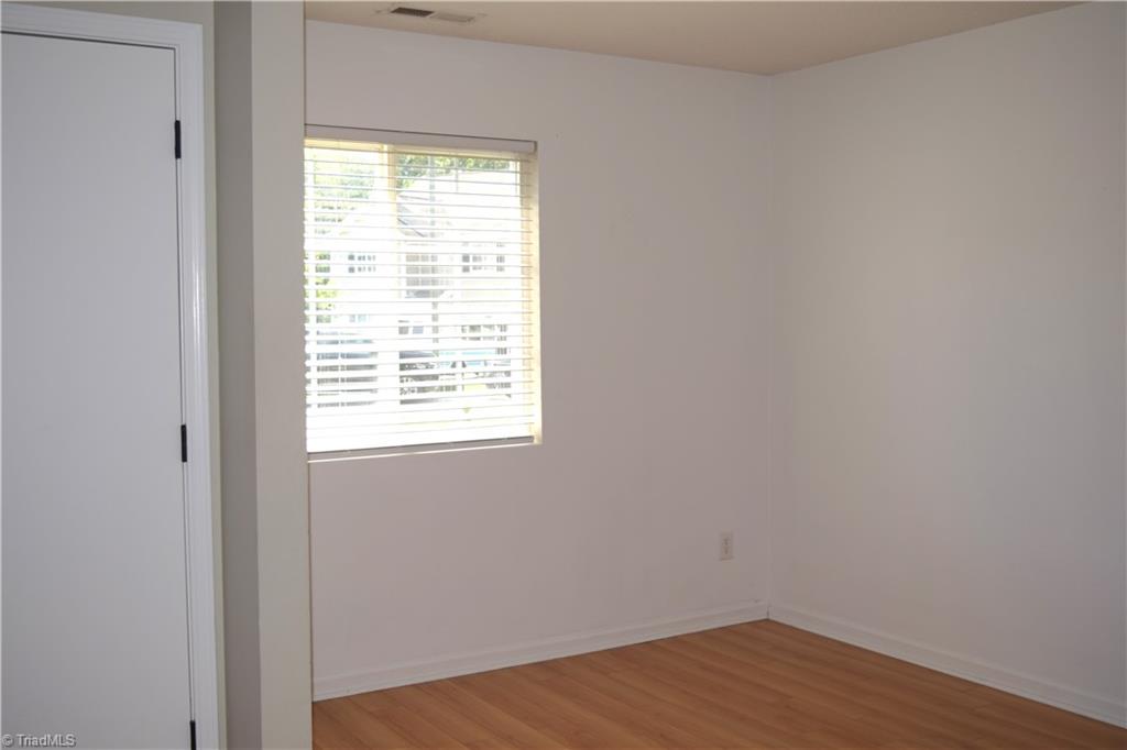 1015 Cayley Court Property Photo 6