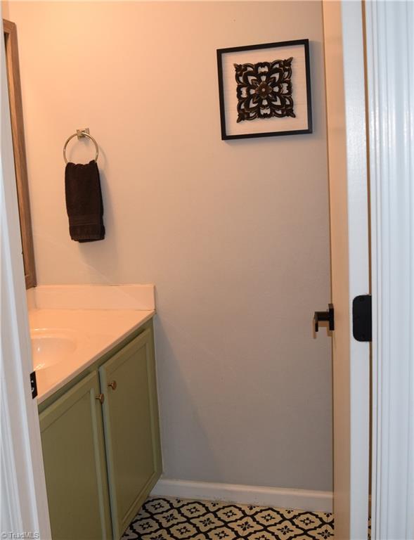 1015 Cayley Court Property Photo 10