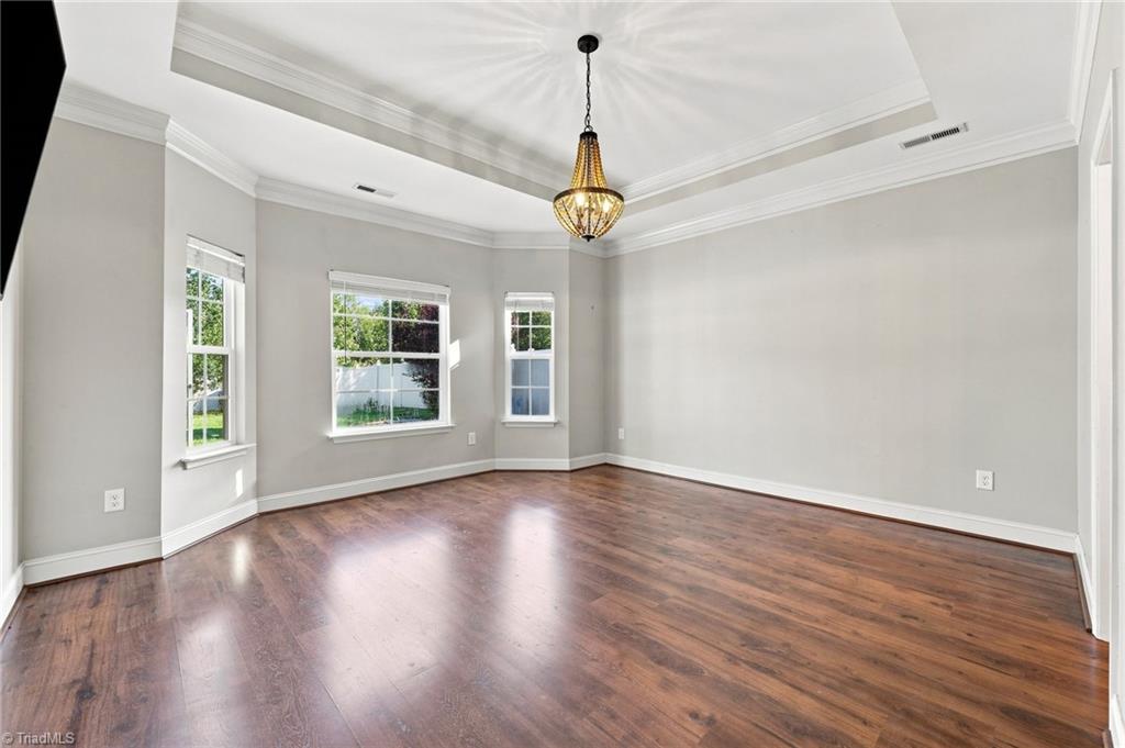 5465 Holbein Gate Road Property Photo 14