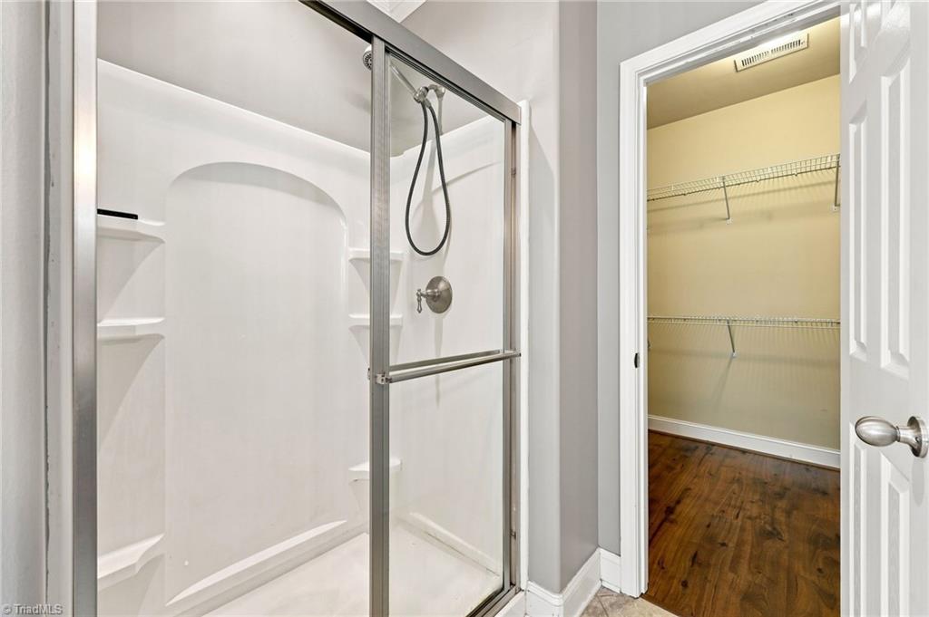 5465 Holbein Gate Road Property Photo 18