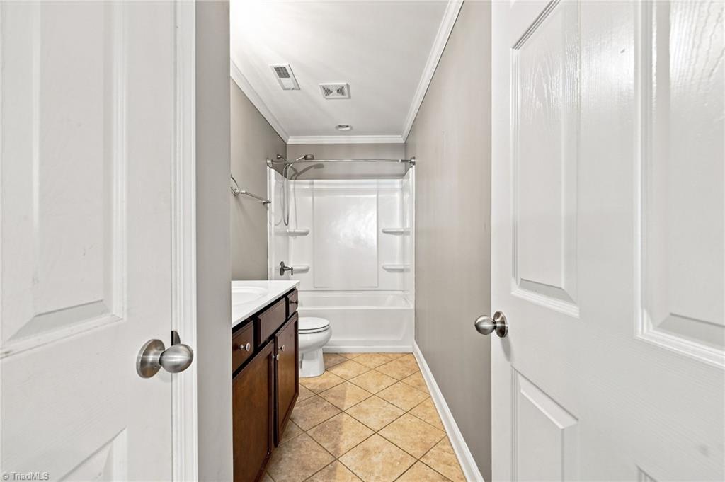 5465 Holbein Gate Road Property Photo 30