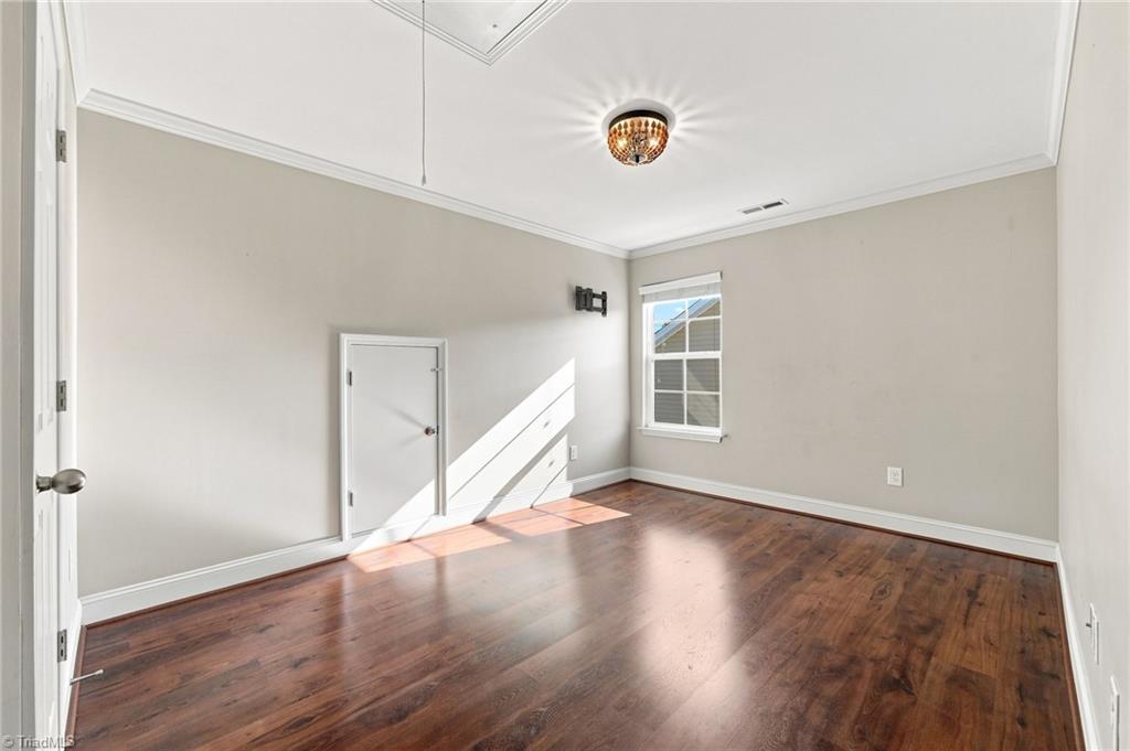 5465 Holbein Gate Road Property Photo 32