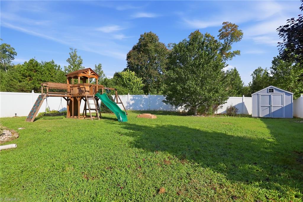 5465 Holbein Gate Road Property Photo 36