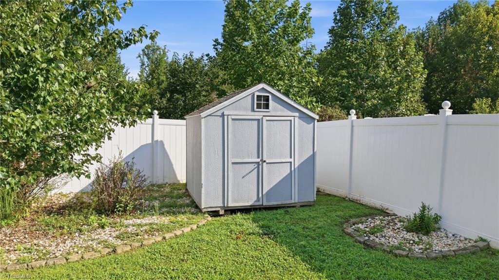 5465 Holbein Gate Road Property Photo 37