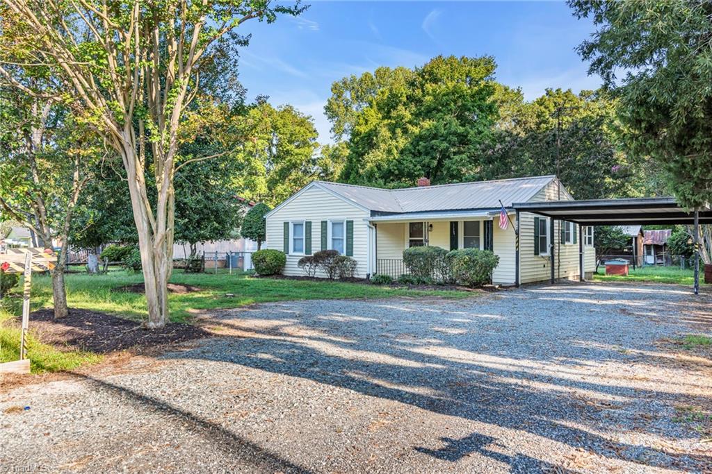 344 Owens Road Property Photo 4