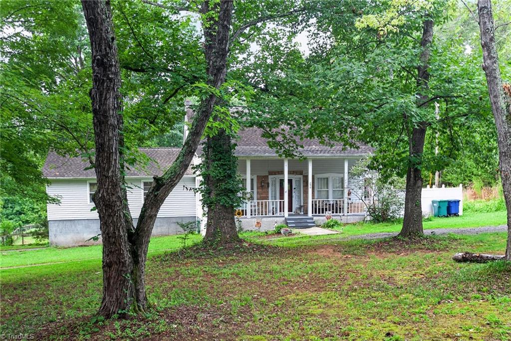 290 Grady Road Property Photo 1