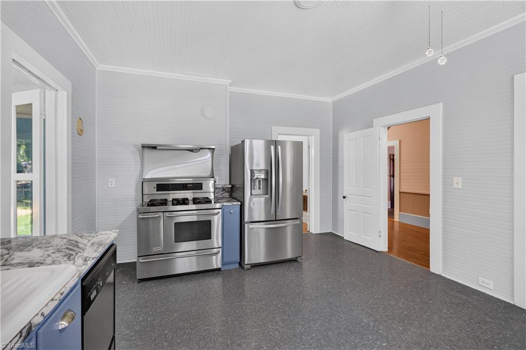 140 Harper Street Property Photo 10