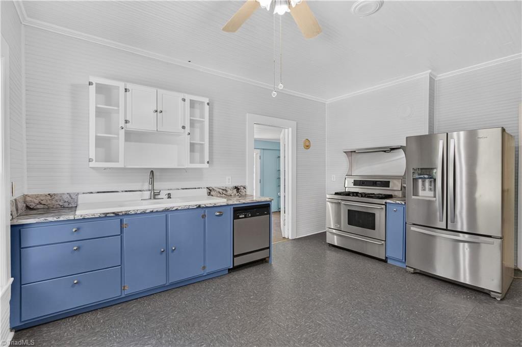 140 Harper Street Property Photo 11