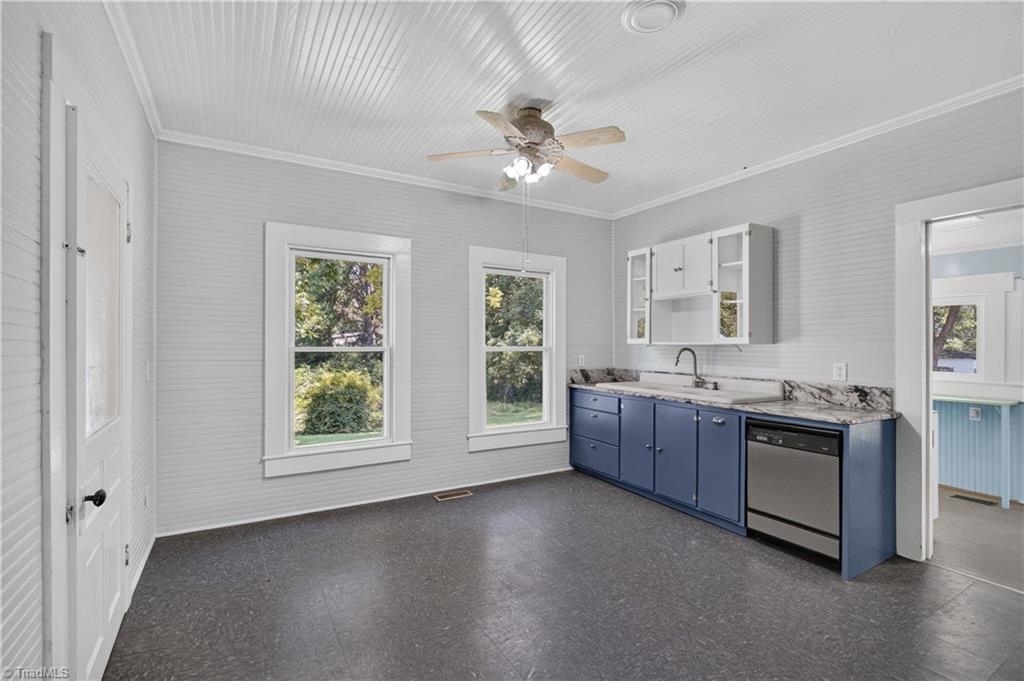 140 Harper Street Property Photo 12