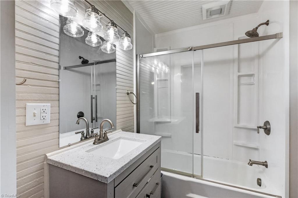 140 Harper Street Property Photo 22