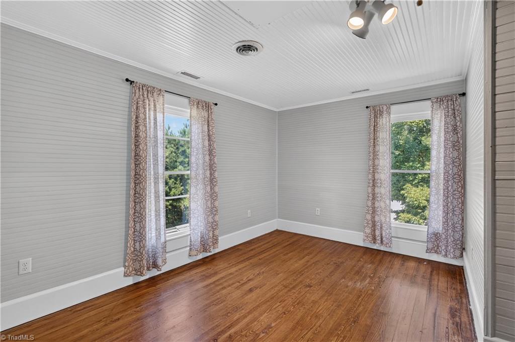 140 Harper Street Property Photo 27