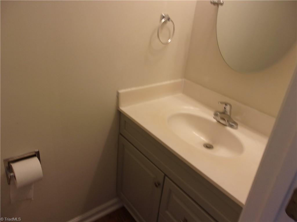 1715 Ternberry Road Property Photo 10