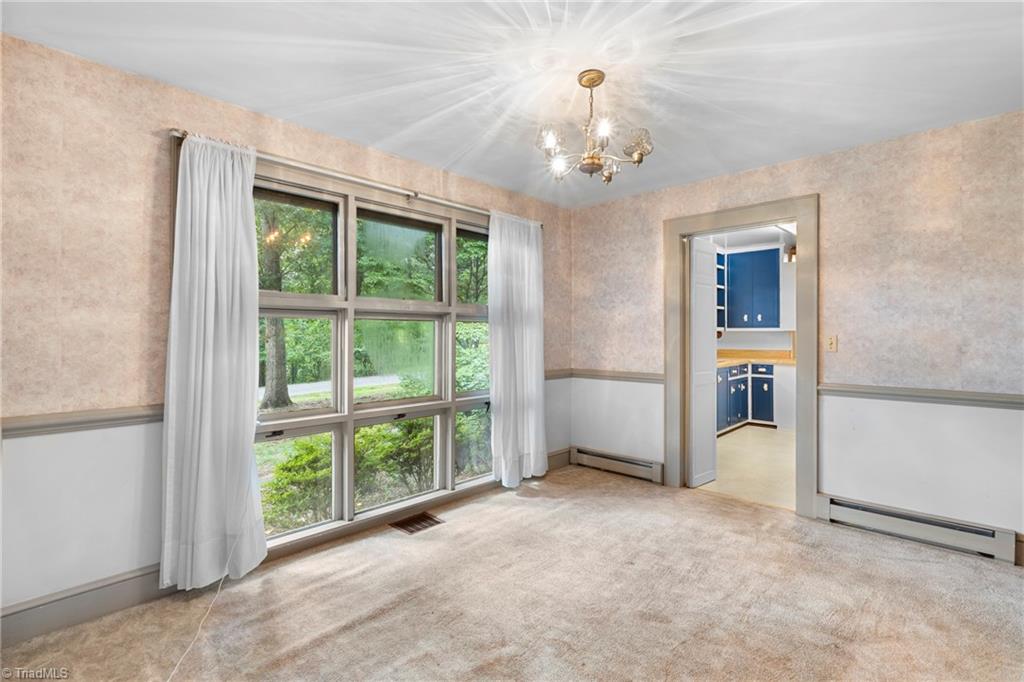 386 Broad Street Property Photo 17