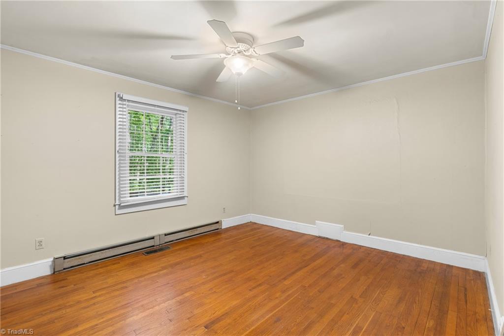 386 Broad Street Property Photo 32