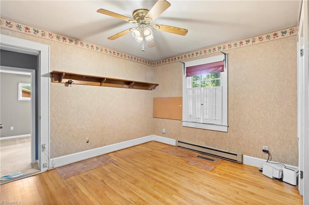 386 Broad Street Property Photo 33