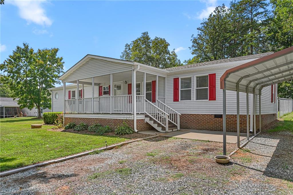 1418 William Riley Road Property Photo 3
