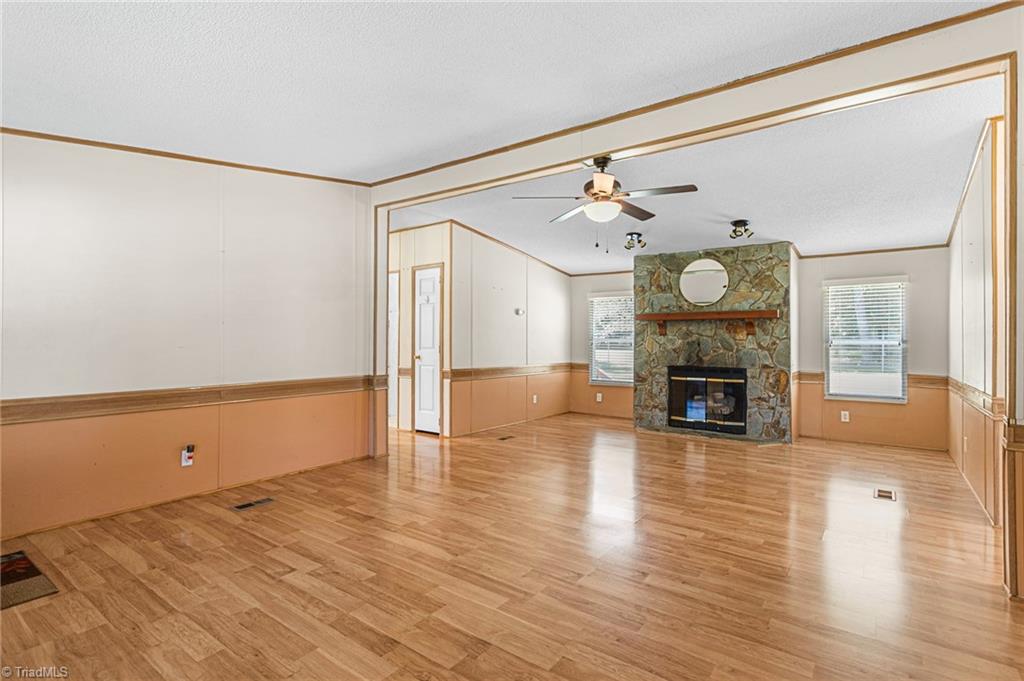 1418 William Riley Road Property Photo 11