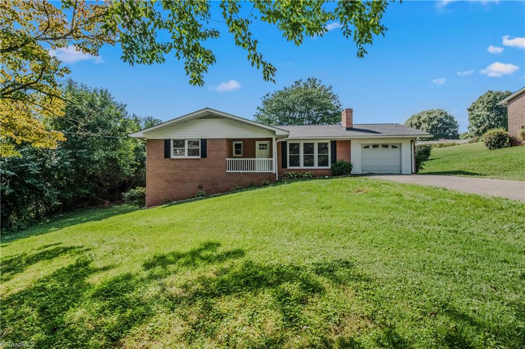 2149 Margaret Drive Property Photo 1