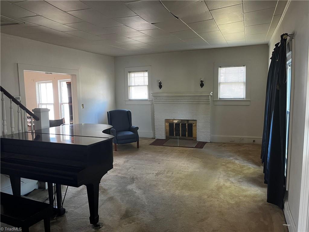 207 Summit Street Property Photo 8