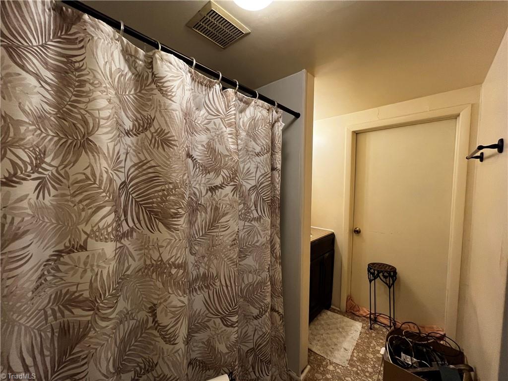 207 Summit Street Property Photo 18