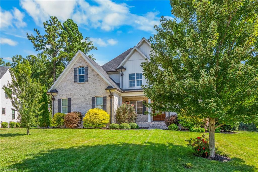 569 Wentworth Drive Property Photo 3
