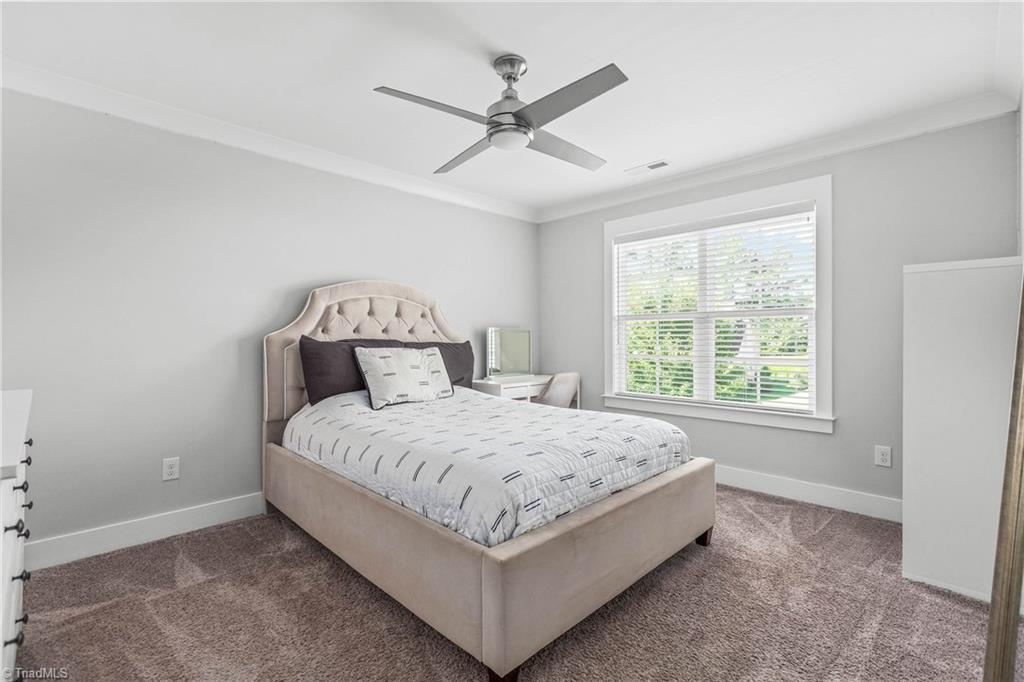569 Wentworth Drive Property Photo 31