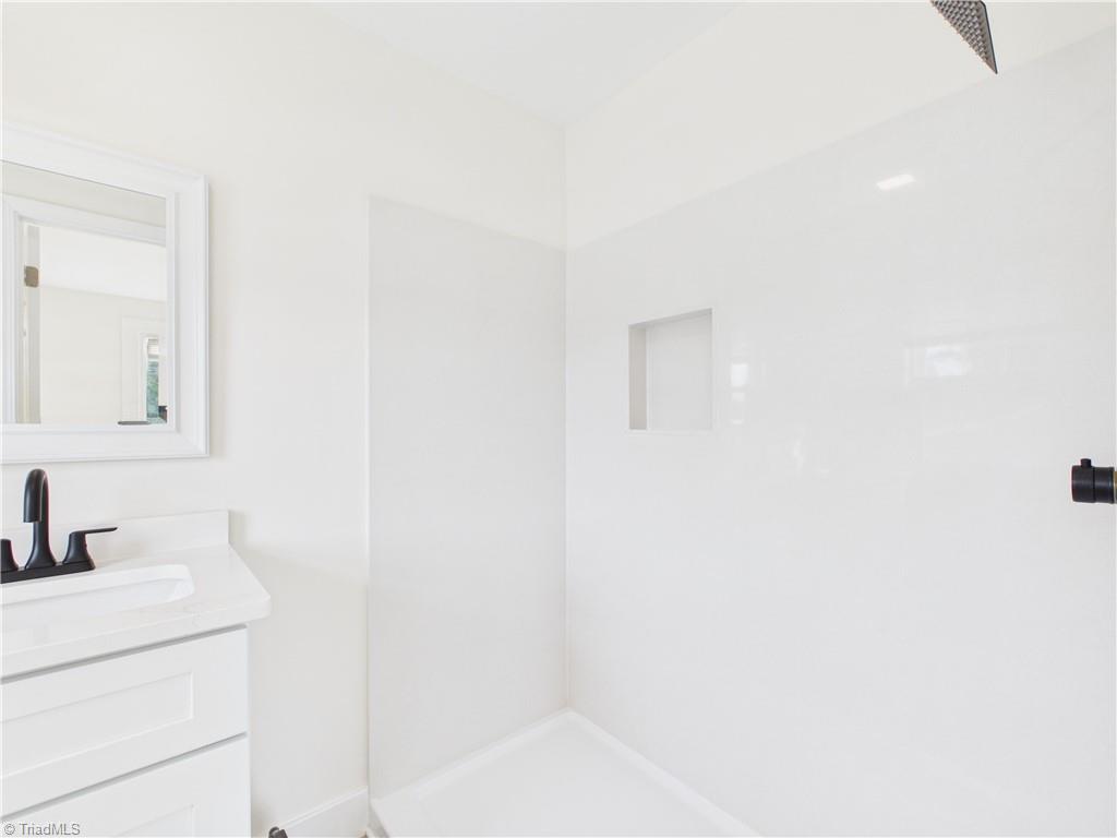 18492 Nc Highway 109 Property Photo 29
