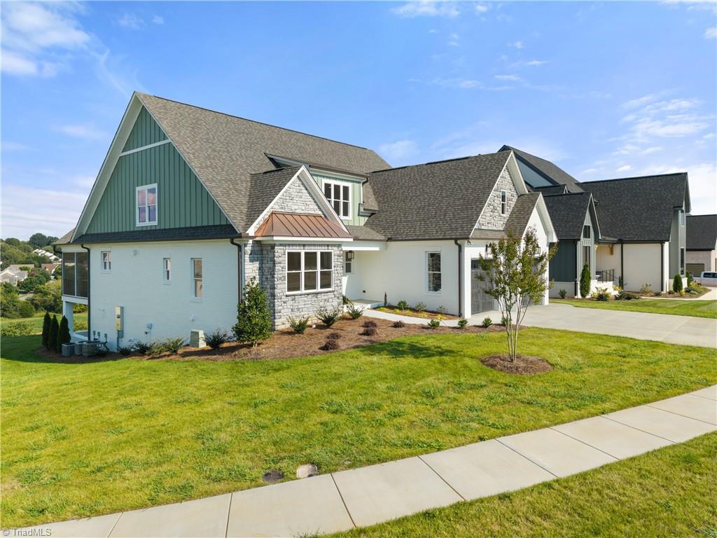 727 Royal Jasmine Court Property Photo 1