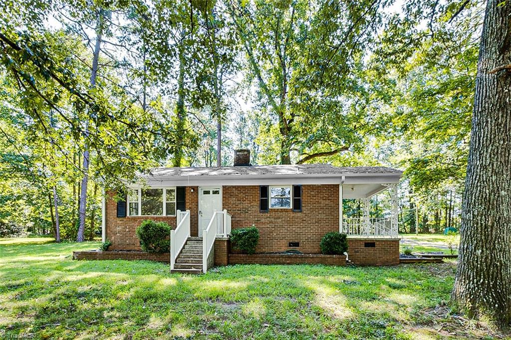 3120 Nc Highway 62 E Property Photo 1