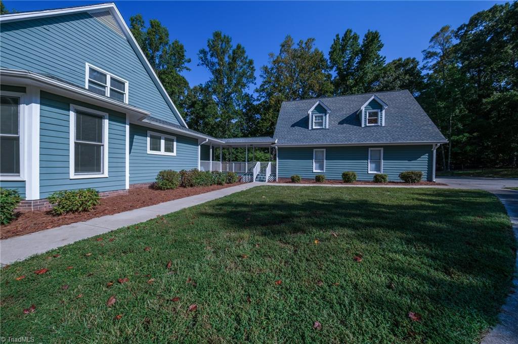 8908 Cedar Spring Drive Property Photo 35