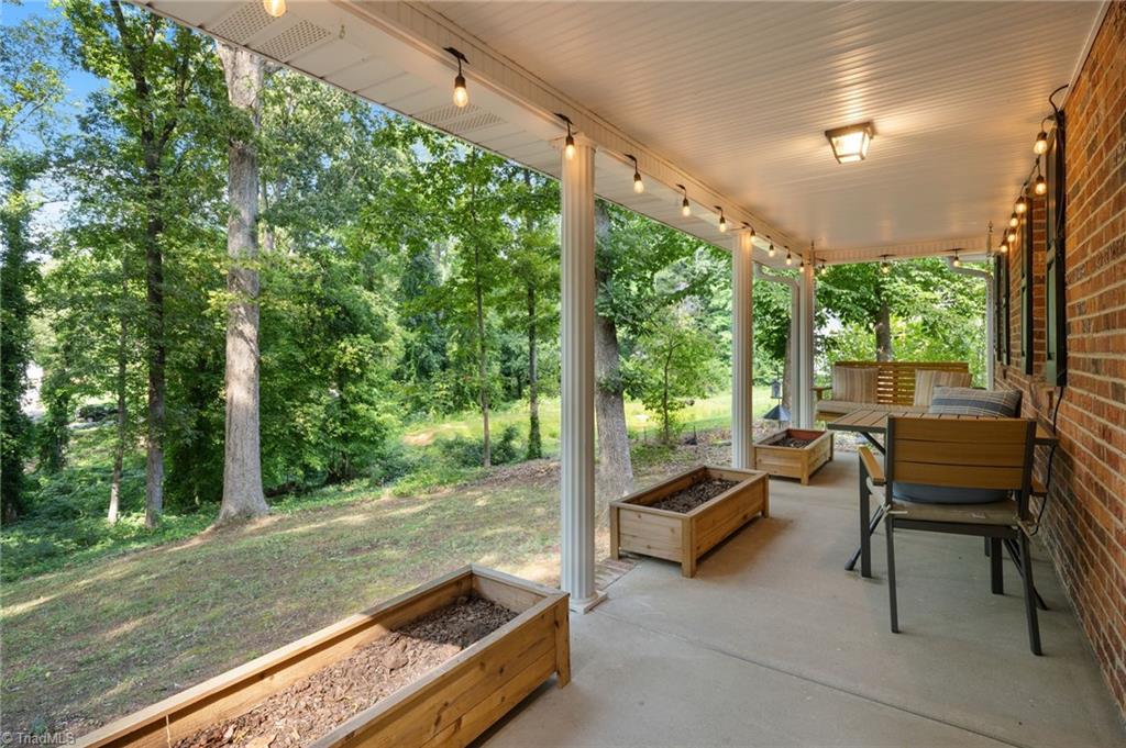207 Leland Drive Property Photo 26