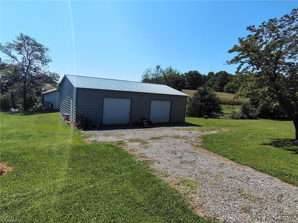 727 Cody Trail Property Photo 20